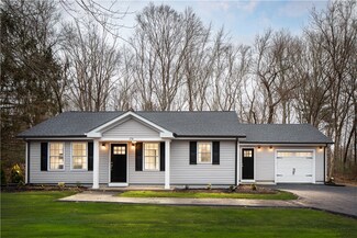 174 Skunk Hill Rd, Hope Valley, RI 02832