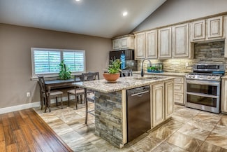 3769 Lazy River Dr, Sealy, TX 77474