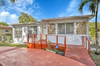 5915 SW 7th St, Miami, FL 33144