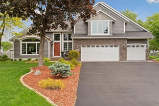 4084 Wild Goose Ln, Saint Paul, MN 55110