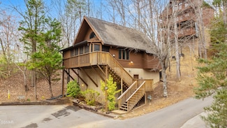 334 Greenwood Way, Pigeon Forge, TN 37863
