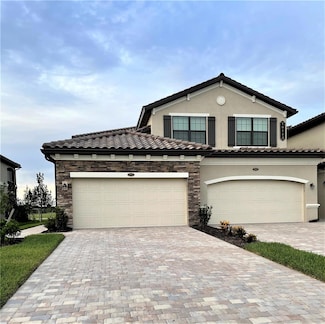 18113 Gawthrop Dr Unit 101, Lakewood Ranch, FL 34211