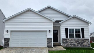 601 Bear Dr, Tiffin, IA 52340