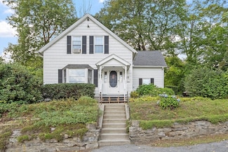 18 Brown St, Cherry Valley, MA 01611