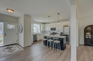 11422 34th St N, Lake Elmo, MN 55042