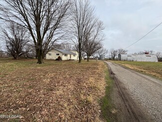 7607 NE 100th St, Pittsburg, KS 66762