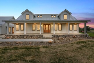 7280 Austin Rd, Saline, MI 48176