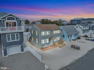 7 E 19th St, Long Beach Township, NJ 08008