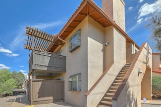 6095 Mckinney Dr NE, Albuquerque, NM 87109