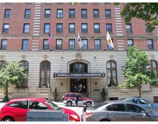 140 Chestnut St Unit 714, Springfield, MA 01103