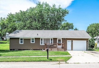 319 N 19th St, Denison, IA 51442