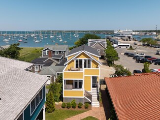 26 Union St Unit 7, Tisbury, MA 02568
