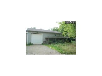 6178 Trumbull Rd, Geneva, OH 44041