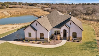 1031 Deer Island Ct, Azle, TX 76020