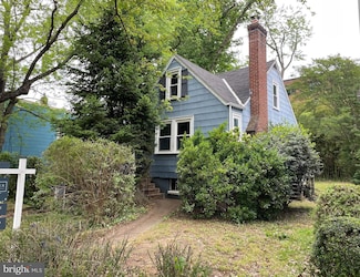5113 Sherier Place NW, Washington, DC 20016
