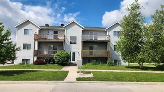 405 James Blvd NW Unit 5, Oxford, IA 52322