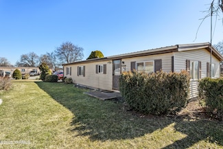 100 Gordon Ln, Wapato, WA 98951