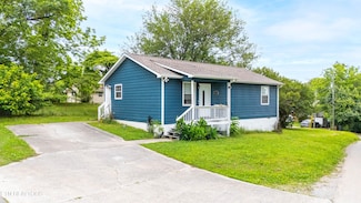 2011 Clay St NE, Knoxville, TN 37917