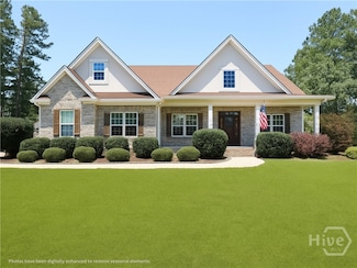 614 Savannah Rd, Richmond Hill, GA 31324