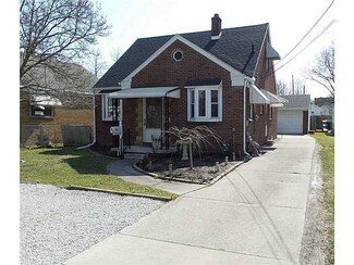 313 Vernis Place, Rossford, OH 43460