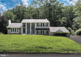 54 Moredon Rd, Huntingdon Valley, PA 19006