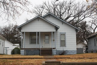 205 N Pine St, Pratt, KS 67124