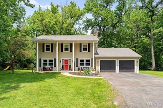 24 Forest Gate Dr, Belleville, IL 62220