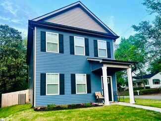 111 N 3rd St, Easley, SC 29640