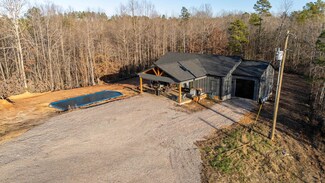 5439 Hines Gin Rd, Selmer, TN 38375