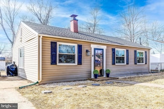 1611 Saunders Way, Glen Burnie, MD 21061