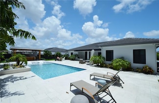 21420 SW 127th Place, Miami, FL 33177