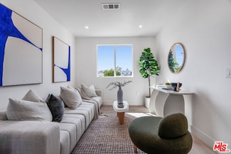 5832 David Ave Unit 2, Los Angeles, CA 90034