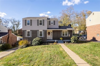 1417 Snee Dr, Pittsburgh, PA 15236