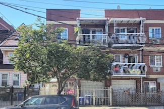 3510 105th St, Corona, NY 11368