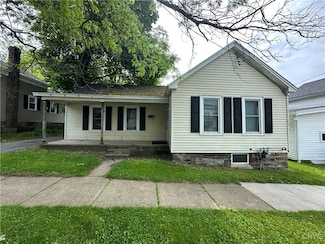 58 Ontario St, Oswego, NY 13126