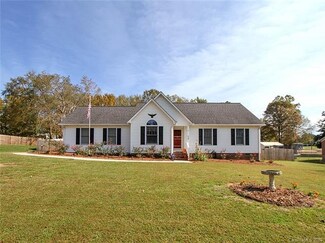 608 N Main Gq St Unit 25, Salisbury, NC 28144