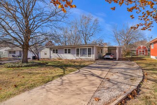 703 N Elmwood Ave, Springfield, MO 65802