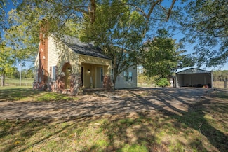 2815 W 7th St, Galena, KS 66739