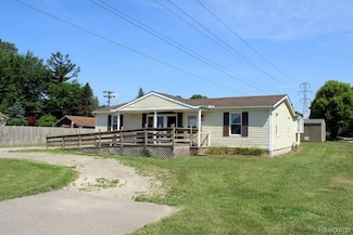 23206 Sibley Rd, Brownstown, MI 48193