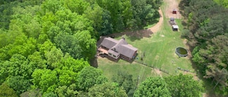 7621 Fernvale Rd, Fairview, TN 37062