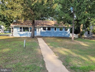 1204 Glassboro Rd, Woodbury Heights, NJ 08097