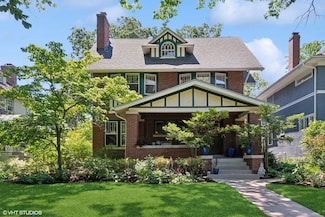 623 Forest Ave, Wilmette, IL 60091
