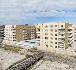 700 Shore Rd Unit 7J, Long Beach, NY 11561
