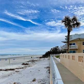 573 N Atlantic Ave Unit 5, New Smyrna Beach, FL 32169