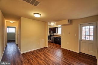 1850 U St SE Unit 104, Washington, DC 20020
