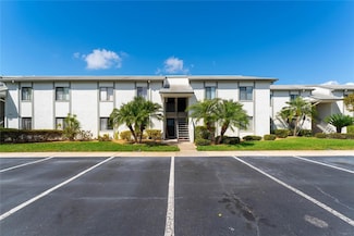 129 W Cypress Ct, Oldsmar, FL 34677