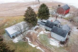 65773 Dailey Rd, Edwardsburg, MI 49112