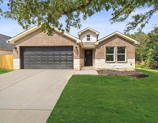2500 NW 20th St, Fort Worth, TX 76106