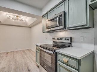 11427 Springhollow Rd Unit 1502, Oklahoma City, OK 73120