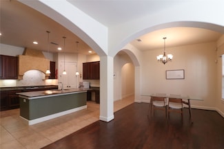 555 Via Amalfi Unit 202, Irving, TX 75039